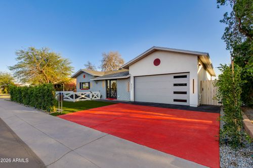 8541 E Thomas Rd, Scottsdale, AZ, 85251-7335 | Card Image