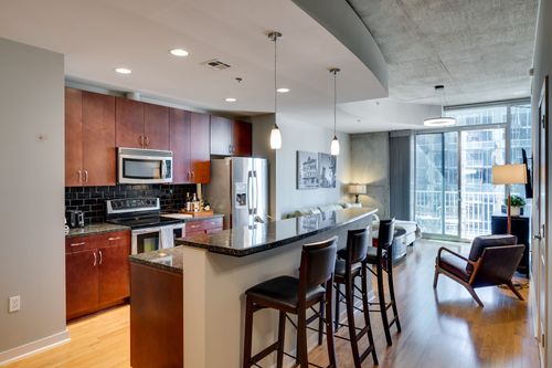 unit-1702-301 Demonbreun St, Nashville, TN, 37201-2246 | Card Image