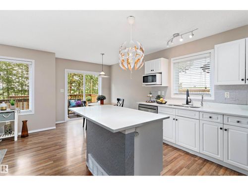 6232 1a Ave Sw, Edmonton, AB, T6X0C1 | Card Image