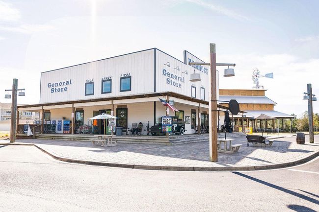 hammock bay general store 2 | Image 36