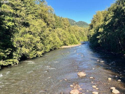 63205 E Brightwood Bridge Rd, Brightwood, OR, 97011-9706 | Card Image