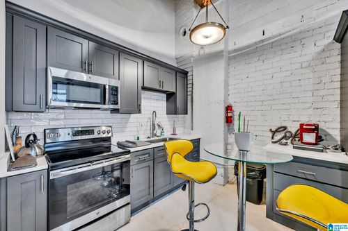 102-2329 1st Avenue, BIRMINGHAM, AL, 35203 | Card Image