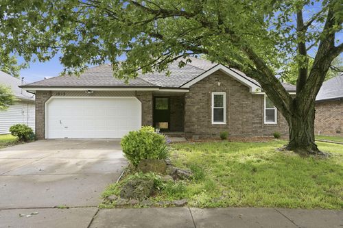 1012 S Ventura Avenue, Springfield, MO, 65804 | Card Image