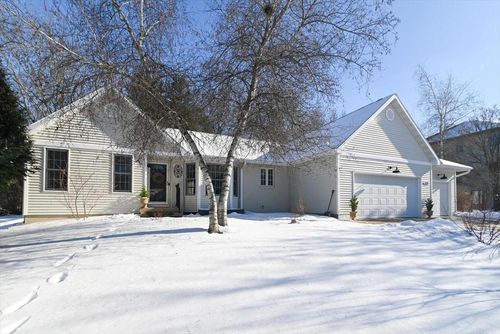 1275 Mcmahon Dr, SUN PRAIRIE, WI, 53590-3811 | Card Image