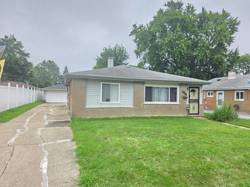 1315 Imperial Ave, Calumet City, IL, 60409-5919 | Card Image