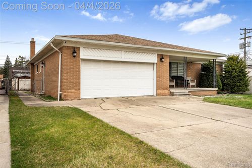 7117 Evangeline St, Dearborn Heights, MI, 48127-2091 | Card Image