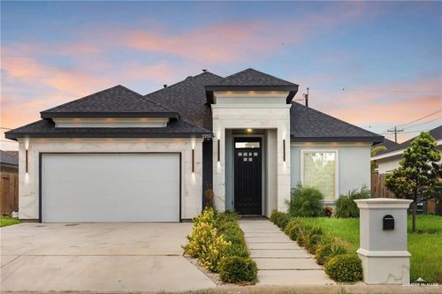 2213 Truman Ave, Mission, TX, 78572-2506 | Card Image