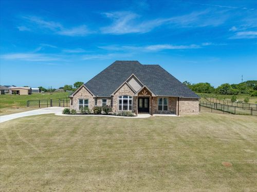105 Carls Ct, Boyd, TX, 76023-4276 | Card Image