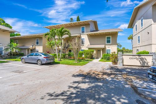 a-18440 Se Wood Haven Ln, Jupiter, FL, 33469-1124 | Card Image