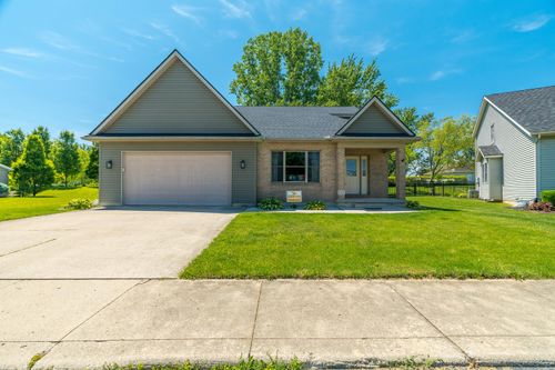 132 Village Green Dr, Sidney, OH, 45365-1669 | Card Image