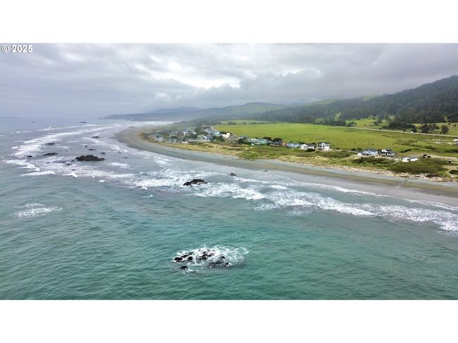 4 - 000 Old Coast Hwy, Home with 0 bedrooms, 0 bathrooms and null parking in Gold Beach OR | Image 38