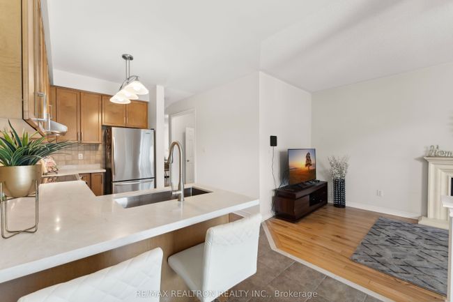 57 Littleriver Crt, House attached with 4 bedrooms, 4 bathrooms and 3 parking in Vaughan ON | Image 16