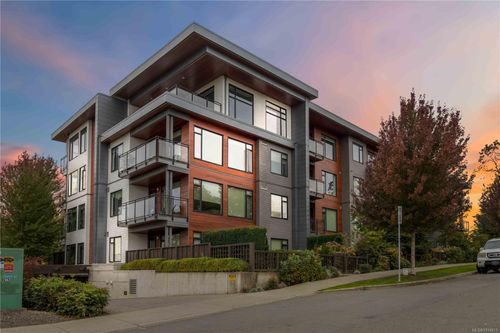 309-3815 Rowland Ave, Victoria, BC, V8Z0E1 | Card Image