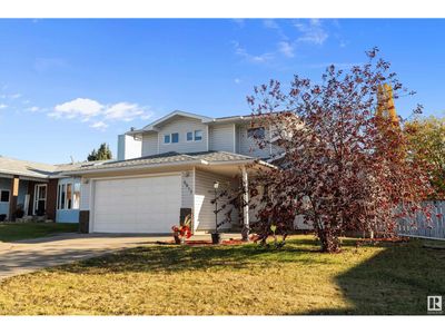 5813 56 St, House other with 3 bedrooms, 3 bathrooms and 4 parking in Barrhead AB | Image 3