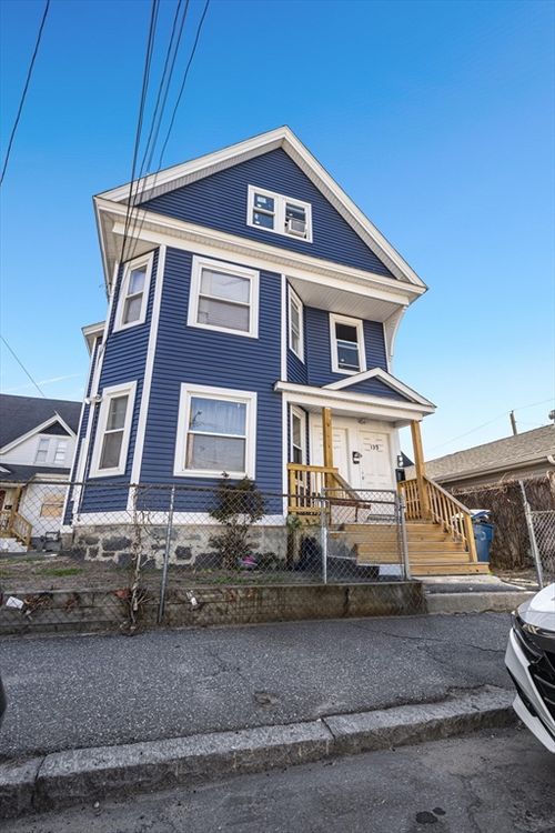 141-139-141 Foster St, Lawrence, MA, 01843-2234 | Card Image