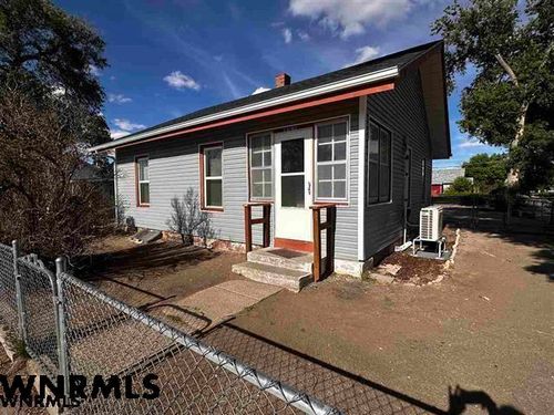 1901 10th Ave, Scottsbluff, NE, 69361-2609 | Card Image