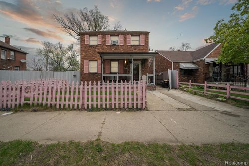 15032 Snowden St, Detroit, MI, 48227-3648 | Card Image
