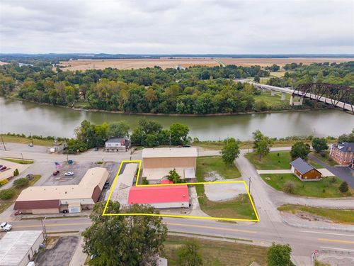 350 W 1st Street, Calhoun, KY, 42327 | Card Image