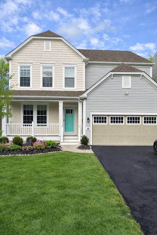 198 Stonehaven Dr, Weymouth, MA, 02190-3949 | Card Image