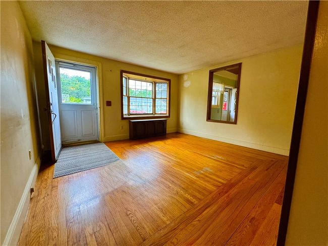 11 Winthrop St, House other with 3 bedrooms, 1 bathrooms and 2 parking in Riverside RI | Image 10