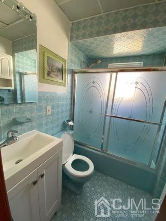 2l 488 Erico Avenue, Sold in Elizabeth Zoocasa