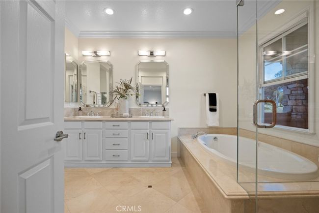 17284 Coriander Ct, Condo with 4 bedrooms, 3 bathrooms and 2 parking in Yorba Linda CA | Image 14