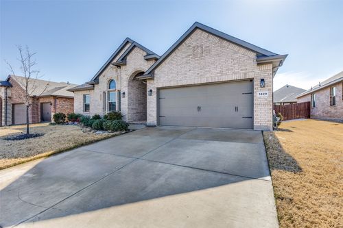 1829 Bellatrix Dr, Haslet, TX, 76052-3466 | Card Image