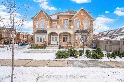 70 Hopewell St, Kleinburg, ON, L4H3Y2 | Card Image