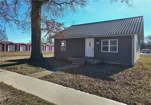 505 W Pleasant St, Greenup, IL, 62428-1011 | Card Image