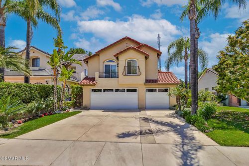 5618 Silver Valley Ave, Agoura Hills, CA, 91301-4071 | Card Image