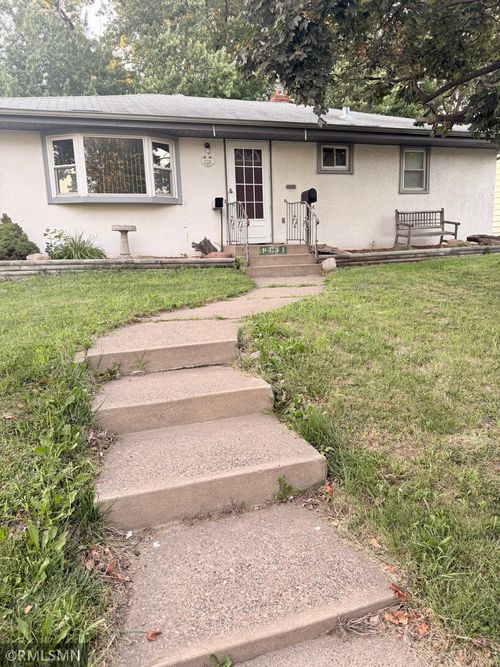 1731 California Ave E, Saint Paul, MN, 55106-1308 | Card Image
