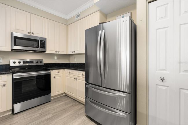 APT-210 - 60 Surfview Dr, Condo with 3 bedrooms, 3 bathrooms and null parking in Palm Coast FL | Image 5