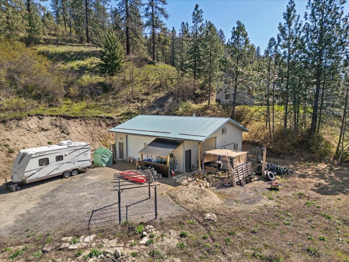 Residential in Nine Mile Falls 4