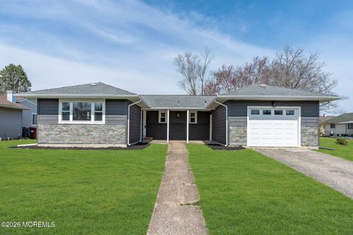 62 Barbados Dr S, Toms River, NJ, 08757-4026 | Card Image