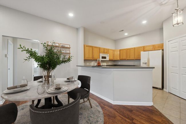2243 S Main St, Condo with 2 bedrooms, 2 bathrooms and null parking in Ann Arbor MI | Image 8