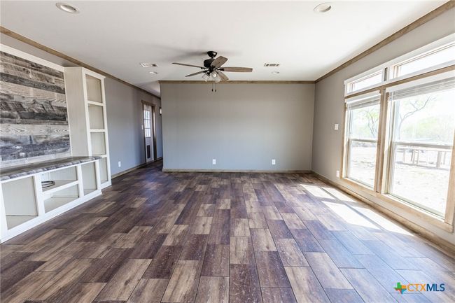 1426 S Dr E.E. Dunlap Hwy, House other with 3 bedrooms, 2 bathrooms and null parking in San Diego TX | Image 17