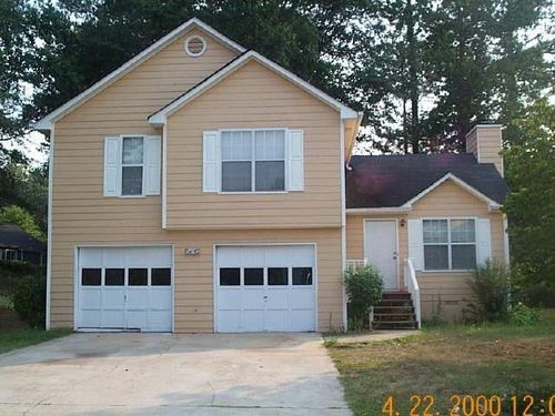 5887 Mistyview Dr, Rex, GA, 30273-1154 | Card Image