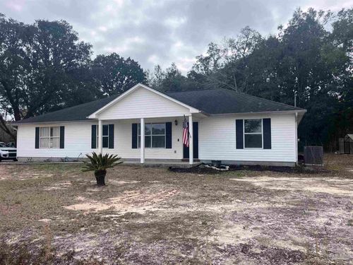 3041 N 17th Ave, Milton, FL, 32583-5872 | Card Image