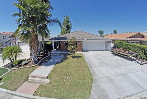 30221 Channel Way Dr, Canyon Lake, CA, 92587-7985 | Card Image