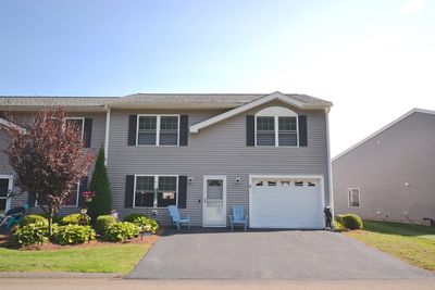 4 - 26 Patriots Way, Condo with 2 bedrooms, 1 bathrooms and null parking in Raymond NH | Image 1