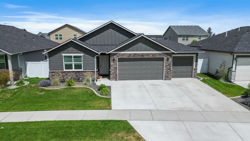 8410 W Sugar Ct, Cheney, WA, 99004-5360 | Card Image