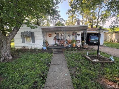 623 Camilla St, Park Hills, MO, 63601-4011 | Card Image