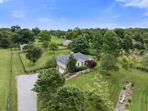 1208 Clear Creek Road, Nicholasville, KY, 40356 | Card Image