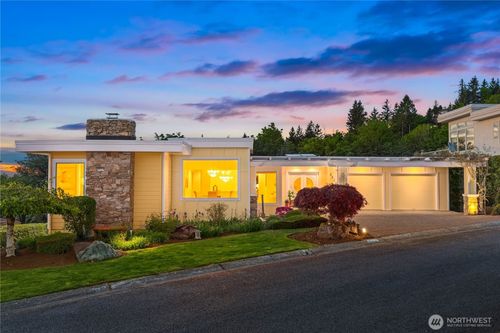 5310 143rd Avenue Se, Bellevue, WA, 98006 | Card Image