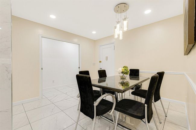 APT-1D - 72 110 Th St, Home with 3 bedrooms, 2 bathrooms and null parking in Forest Hills NY | Image 4