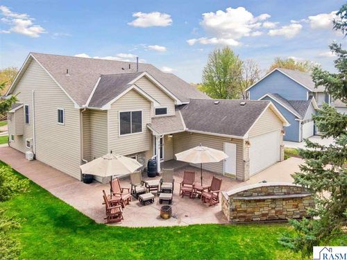 705 Leon St, Jordan, MN, 55352-8615 | Card Image