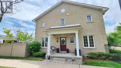 17 Silver Maple Cres, Barrie, ON, L4N0Y4 | Card Image