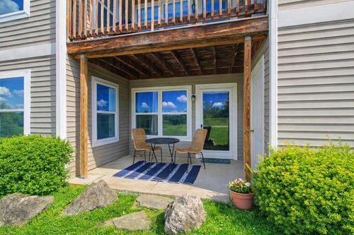 1295 Millbrook Trl, Ann Arbor, MI, 48108-5913 | Card Image