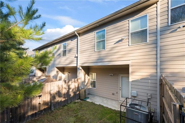 813 Ambient Way Sw, Townhouse with 2 bedrooms, 3 bathrooms and 2 parking in Atlanta GA | Image 26
