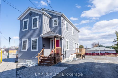 625 Montreal Rd, Cornwall, ON, K6H1C3 | Card Image